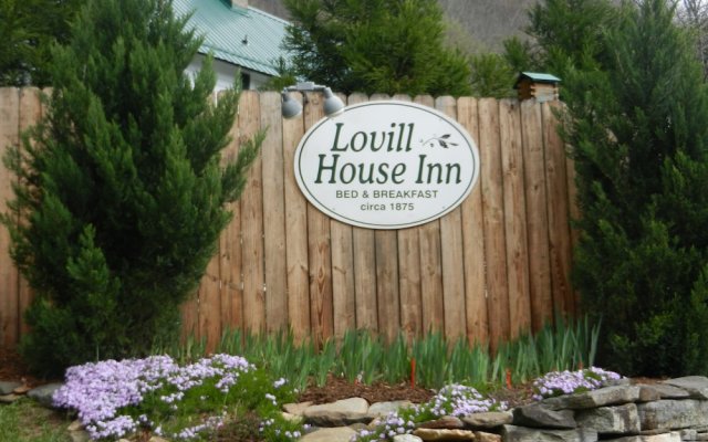 Lovill House Inn