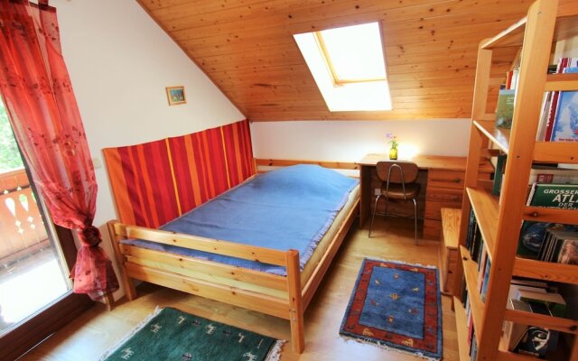 Cozy Apartment in Köttmannsdorf near Lake