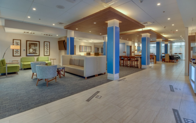 Holiday Inn Express & Suites Union City