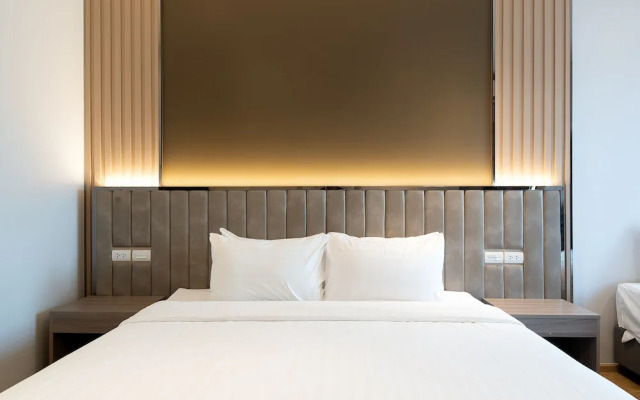 Crystal Srivaree Suvarnabhumi Hotel