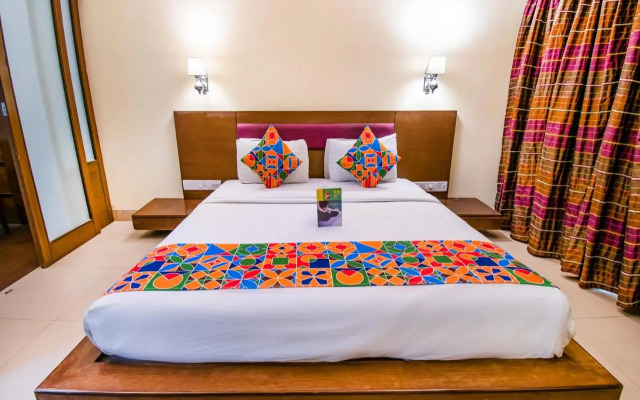 Hotel Sadanand Regency