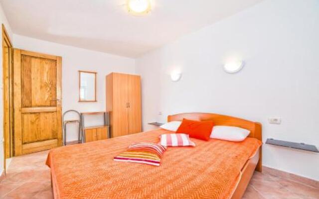Apartments Salčinović 1031