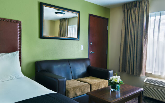 Oxford Suites Hermiston