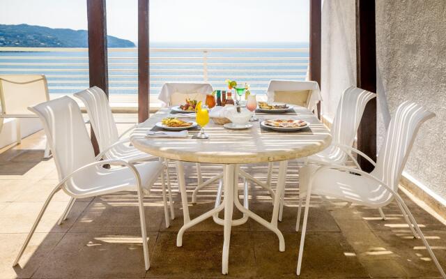 Fiesta Americana  Acapulco Villas