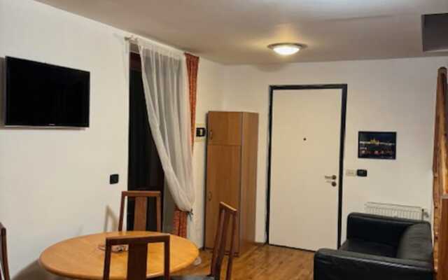 Remarkable 1-bed Apartment in Praha