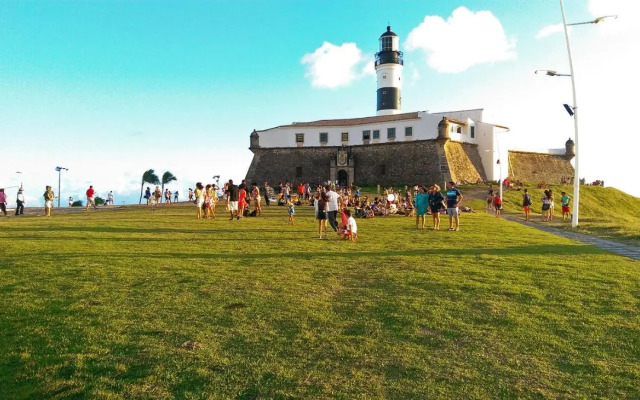 Studio Lateral Farol da Barra