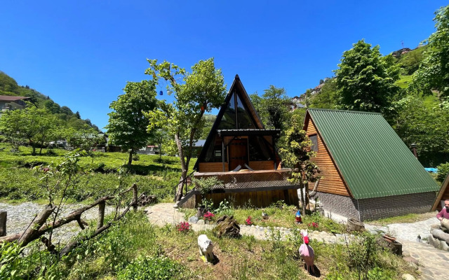 Tabiat Bungalows