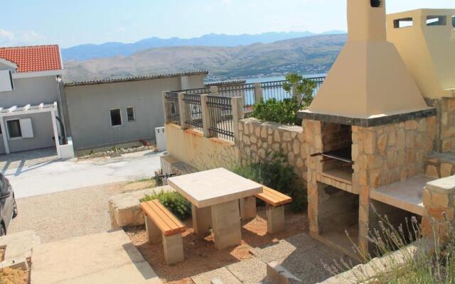 Apartments Gubo