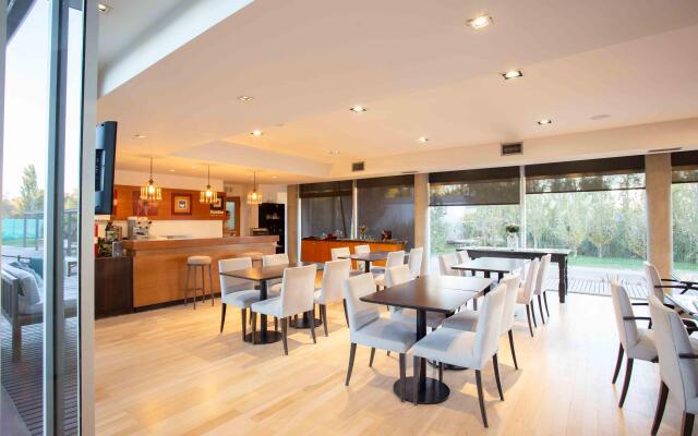 Herradura Hotel Suites