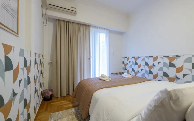 Fully Renovated Flat in Prime Location