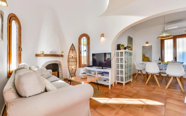 AITANA - Managed by Almarina