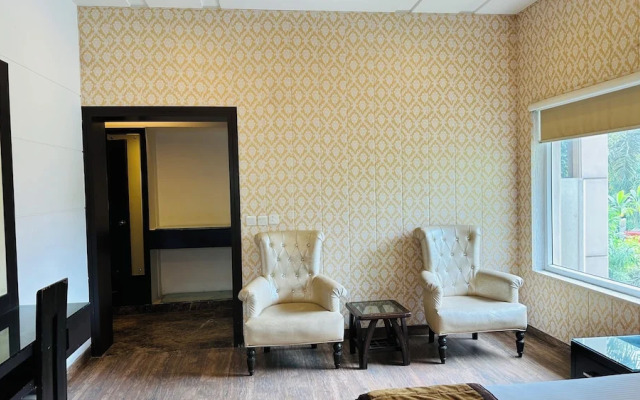 Hotel Riya Palace