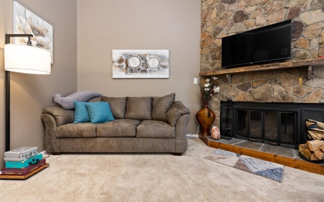 Wintergreen Mountain Ski Condo