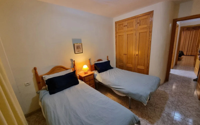 Dream Corner Facing the Sea