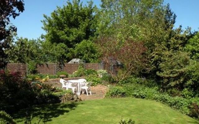 Craigie Guest House