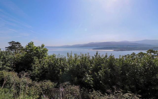 Menai View