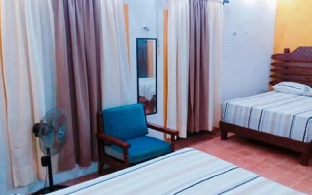 Hostal y Camping Villa Mercedes