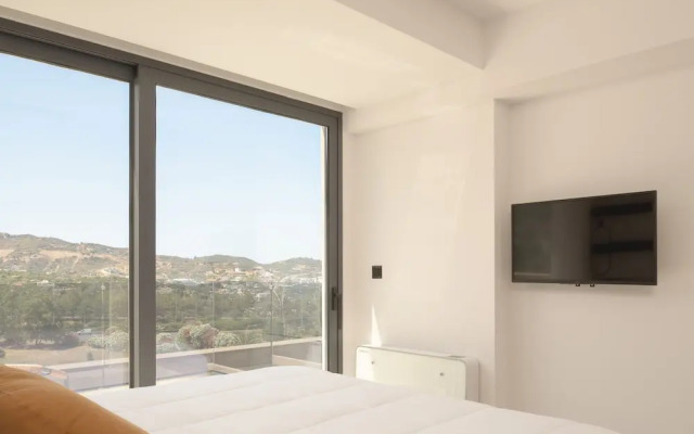 Luxurious Villa Dias With Tennis Court by Estia