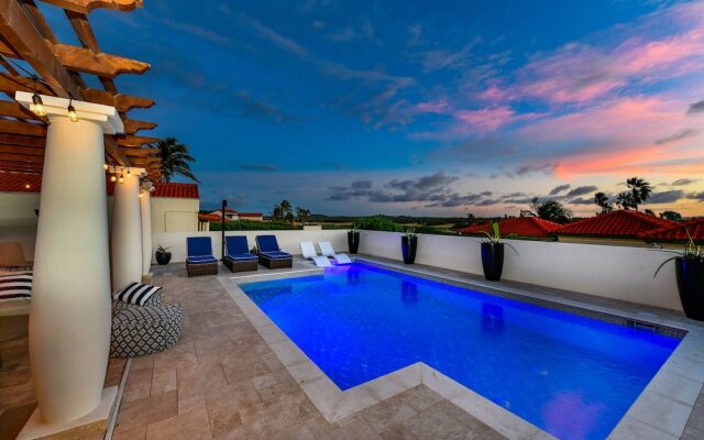 Newly Remodeled 5-bedroom 5-bath in Tierra del Sol!