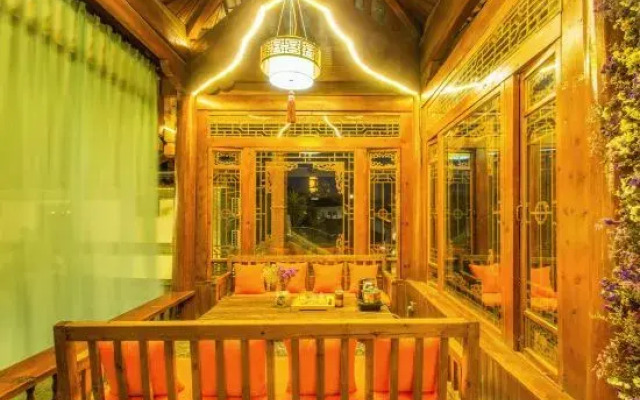 Yueqiao Huayuan Inn