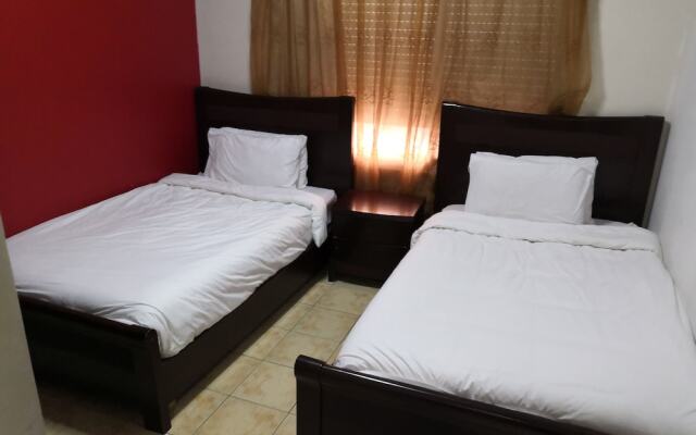 Amnah Apartments
