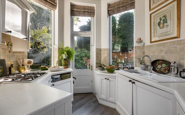 Garden Aspect in Wimbledon