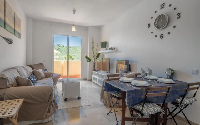 2263-Beautiful apt close from beach