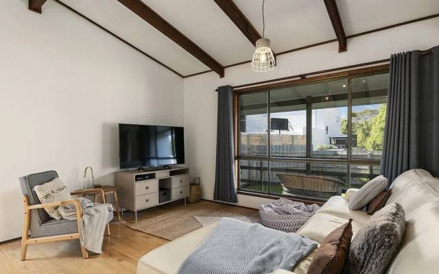 Coastal Boho Vibes Free Wifi & Netflix - Surfside