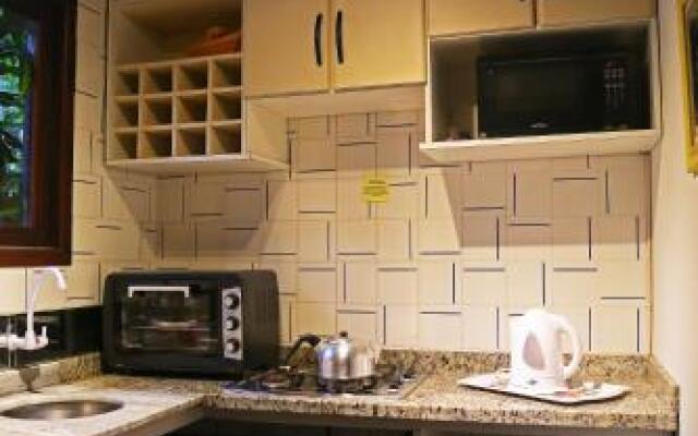 Pousada Estaleiro Village