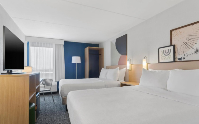 Spark By Hilton Grand Prairie