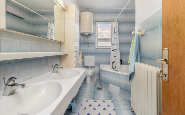 Nice Apartment in Skrljevo With 3 Bedrooms and Wifi