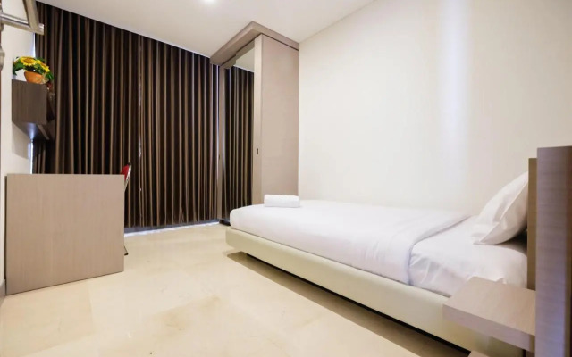 Modern Elegant Design 2BR L'Avenue Apartment By Travelio