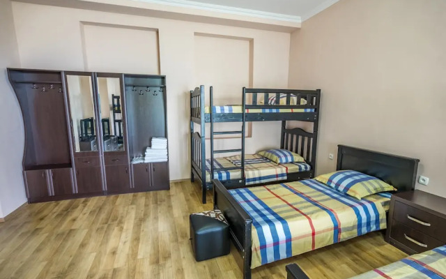 Kanudosi Guest House