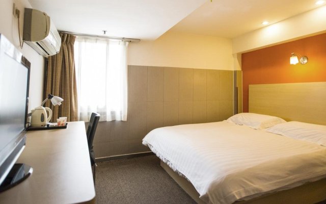 Motel 168 Shanghai Waigaoqiao Pilot FTZ Zhouhai Road Branch