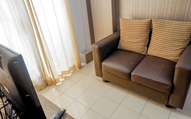 Puri Park View Apartment with Balcony