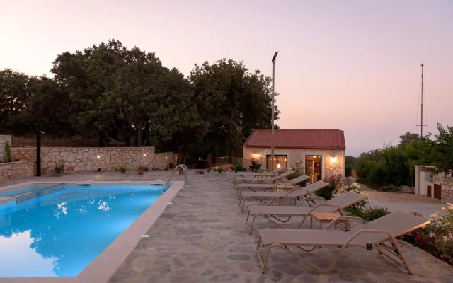 Mouria Country House