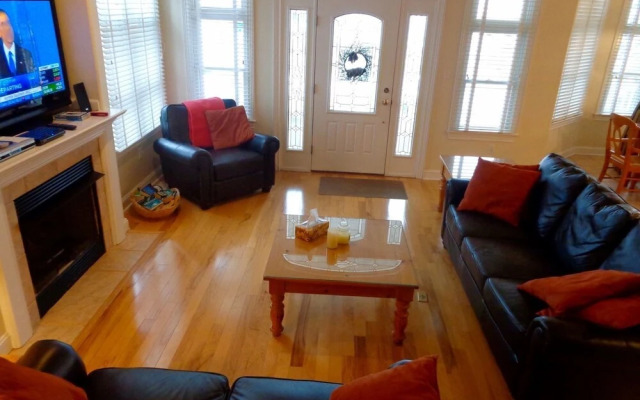 Oc816 St. Charles Place-1