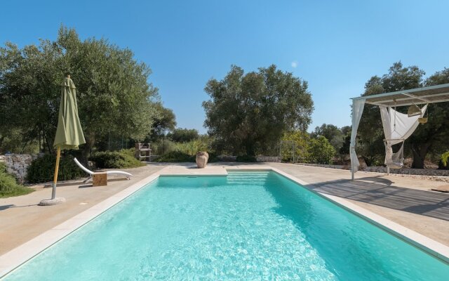 Trullo Chiara con piscina