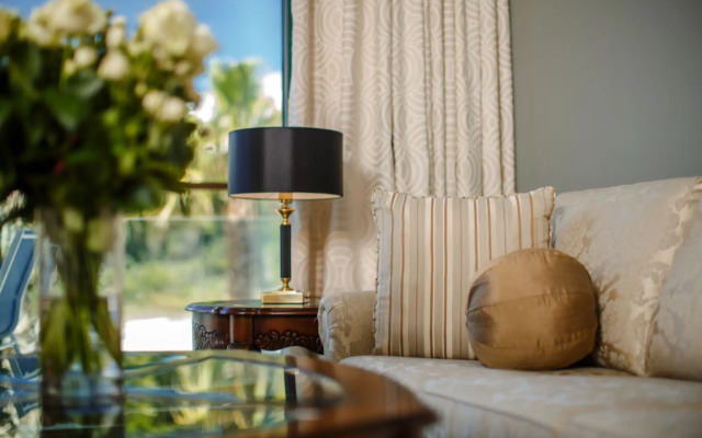 Royal Princess Hotel