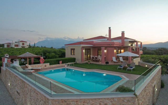Cretan Vineyard Hill Villa Private Pool, Panoramic View, Beautiful Vineyard