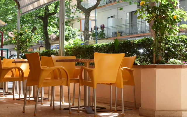 Hotel Arno