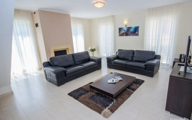 Villa Big View