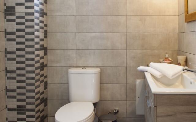 Foivos and Athina Villas