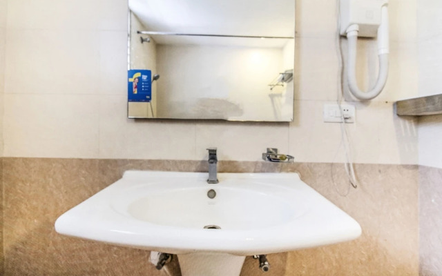 FabHotel Oriental Suites MG Road