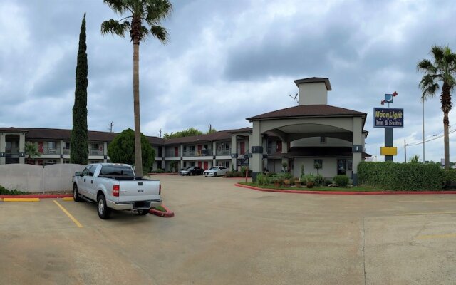 Home Place Inn & Suites