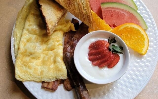 The Carriage House Inn