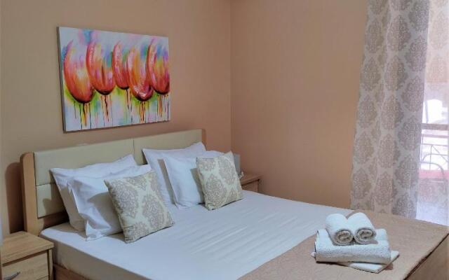 Nini's House 1