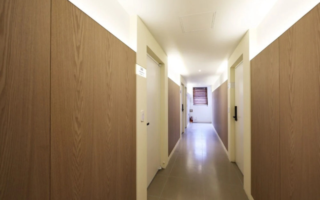 Hotel Urban Brown