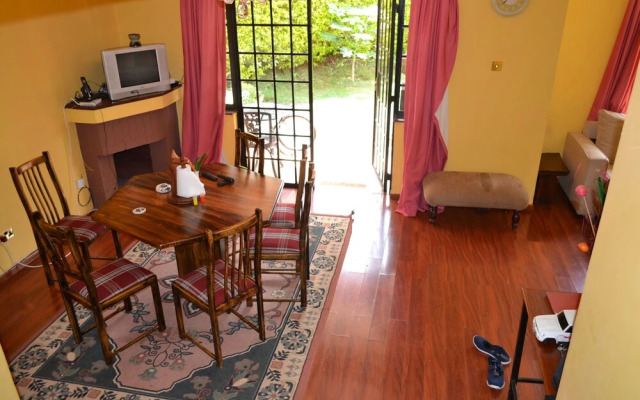 Fourways Junction Villa