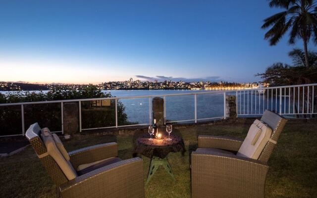 Waterfront on Manly Harbour